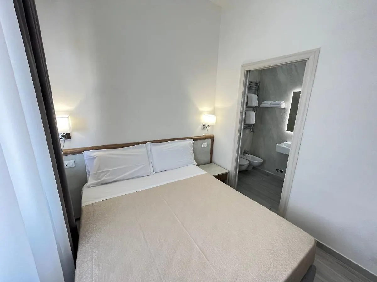 Hotel Ester Florens Italien