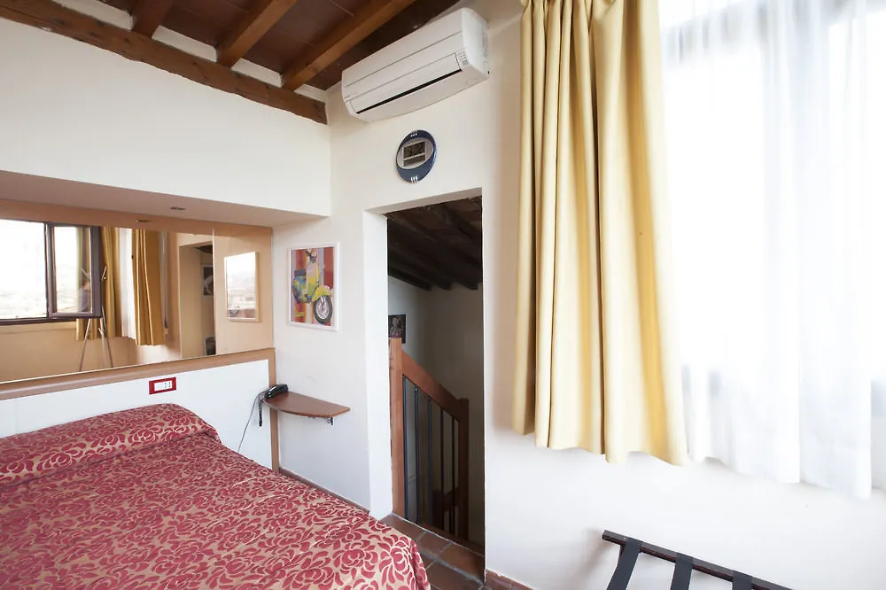 Hotel Ester Florens